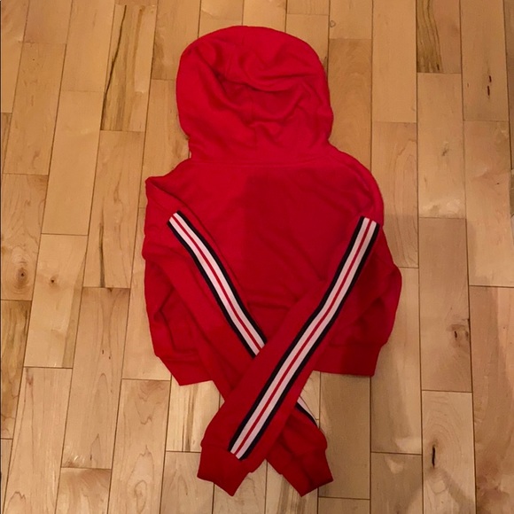 S cropped top - Picture 2 of 3